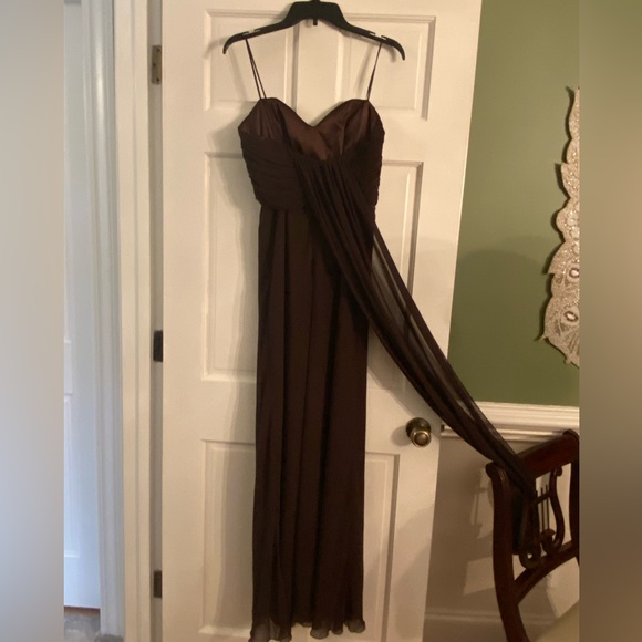 NWT ABS Allen Schwartz Strapless Chocolate Flowy Dress with Train Sz 8 - Picture 4 of 9
